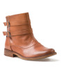 W motocyklowym stylu: buty Pull & Bear