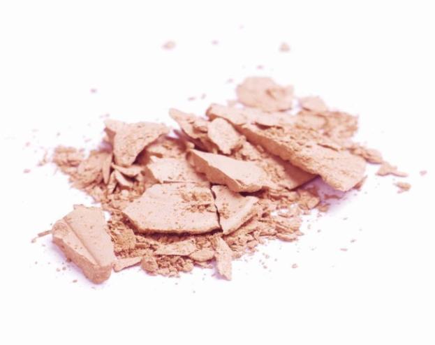 ABC makijażu: puder