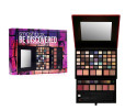 Smashbox Snappy Holidays, Holiday Palette: 45 cieni do powiek, 9 kremowych eyelinerów, 3 róże, 3 rozświetlacze, 6 błyszczyków do ust i 4 pędzle do makijażu (Cena: 369 zł)