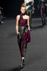 Moda z wybiegów: bordo