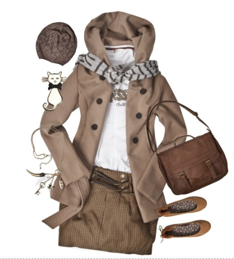 Jesienna stylizacja: Cropp w kolorach nude