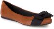 W stylu brytyjskiej lady: balerinki Pull&Bear