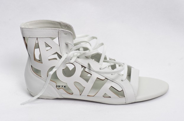 Wiosenny trend: sandałki Lacoste
